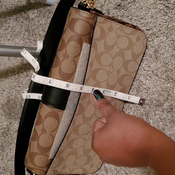 Handbag - Picture 5 of 5